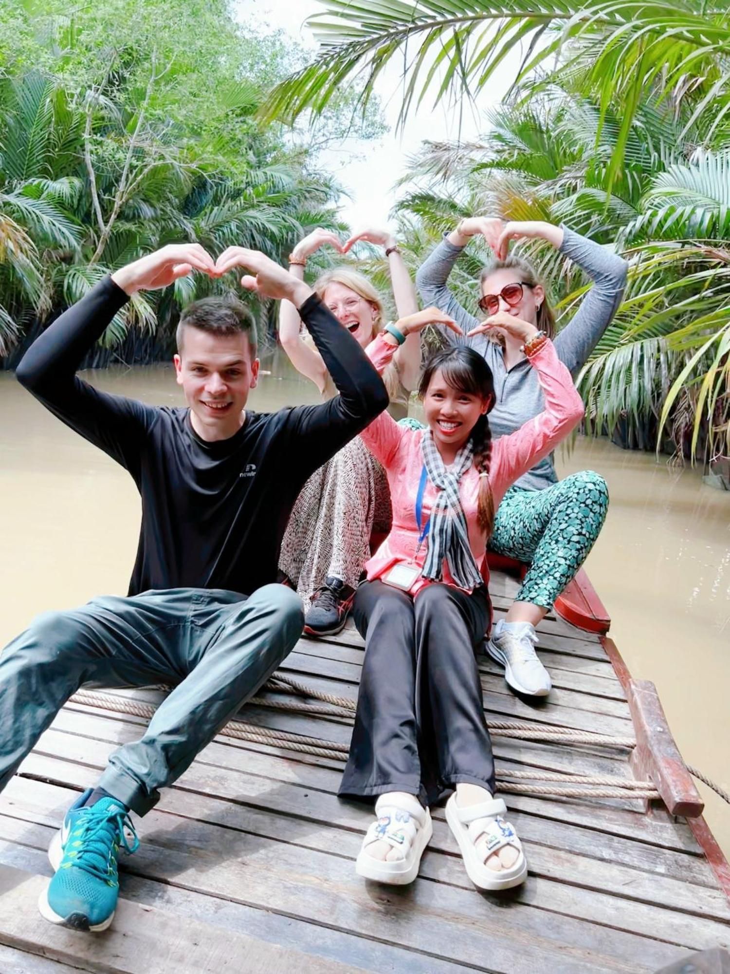 Hide Away Bungalows In Ben Tre City エクステリア 写真