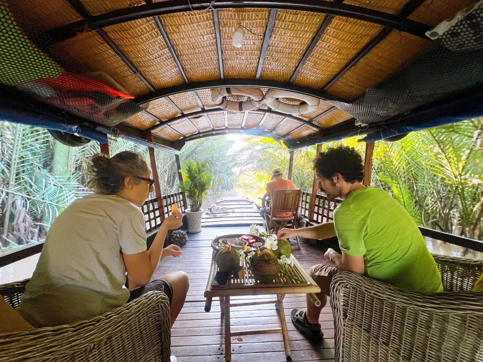 Hide Away Bungalows In Ben Tre City エクステリア 写真